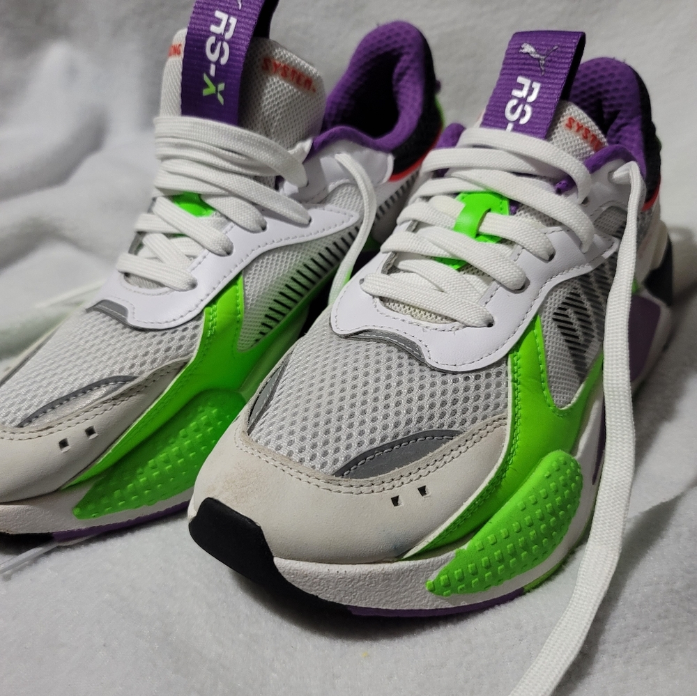 RS-X Jr bold size 6